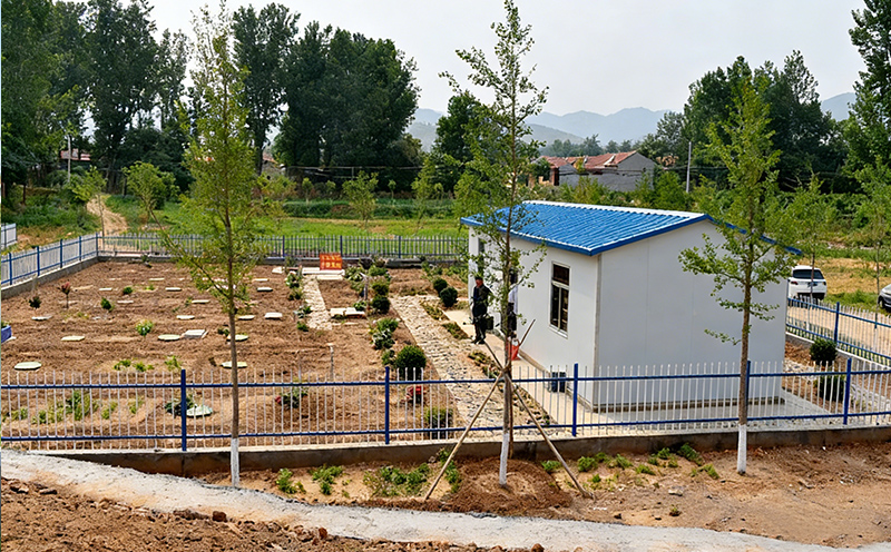 地埋式PP一体化污水处理设备安装现场